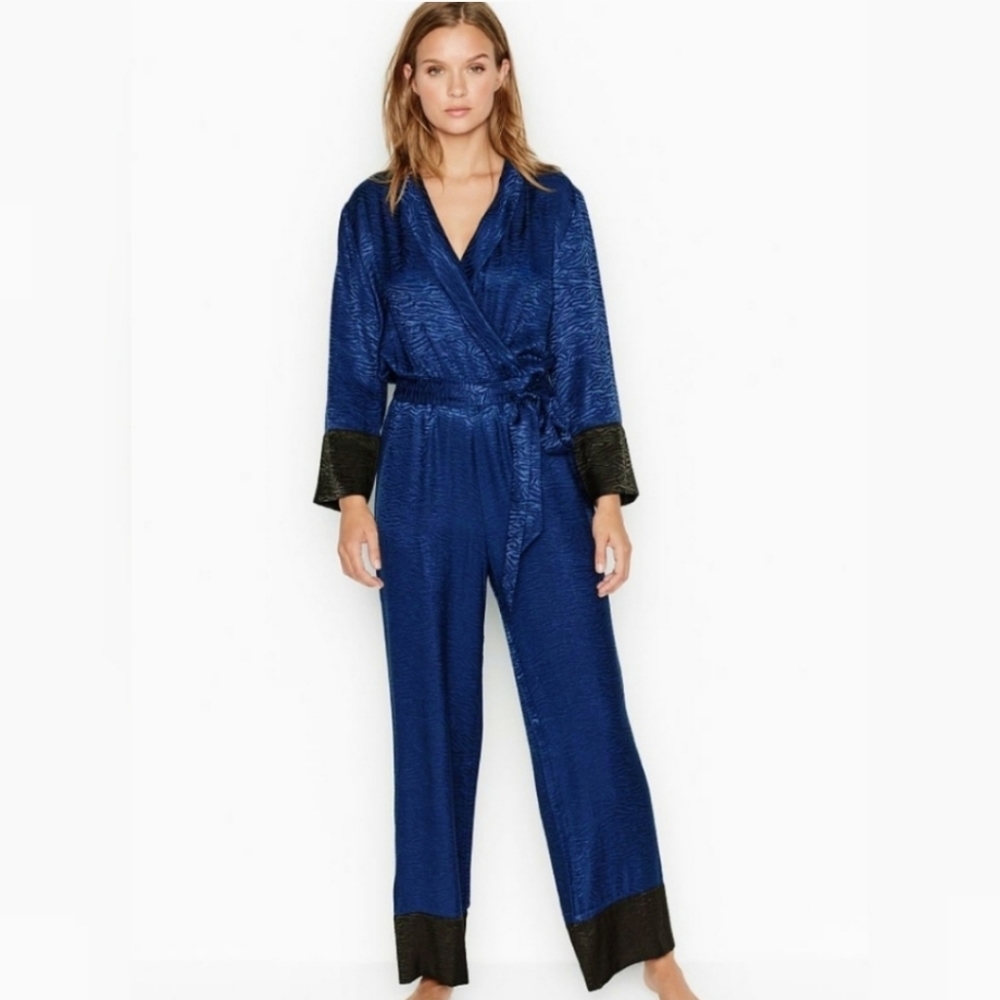 Victoria's Secret Blue Satin Zebra Print Jumpsuit Long Sleeve Size Medium - Picture 1 of 14